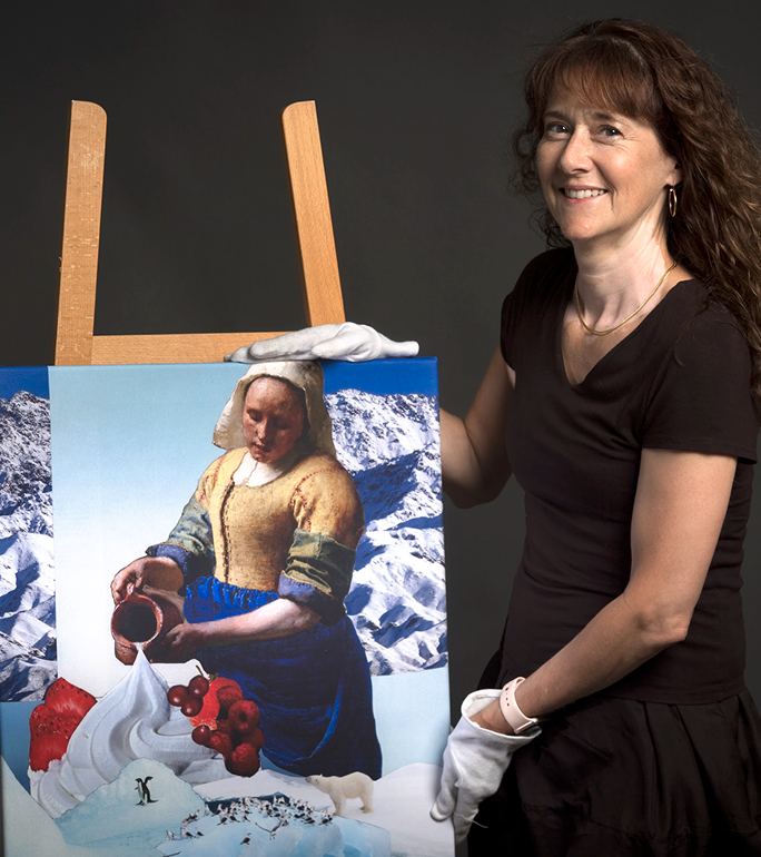 1. Portrait de Dominique Loukidis avec une œuvre d'art numérique à thème hivernal en arrière-plan.